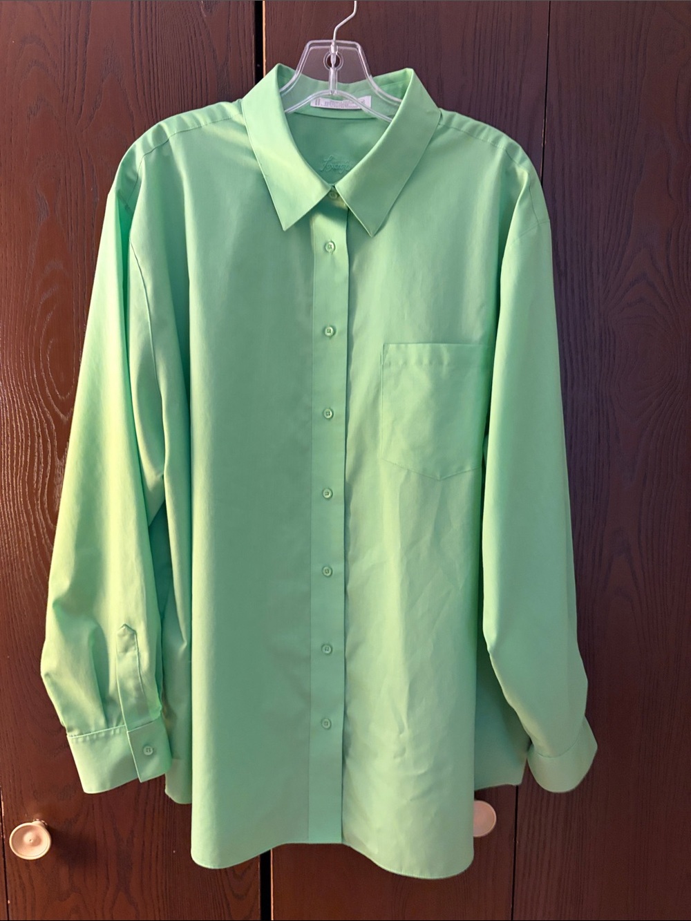 Foxcroft Light Green Long-Sleeve Dress Shirt. Size 22W